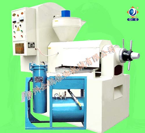 大豆榨油機(jī)對(duì)油料入榨前的預(yù)處理工序要求